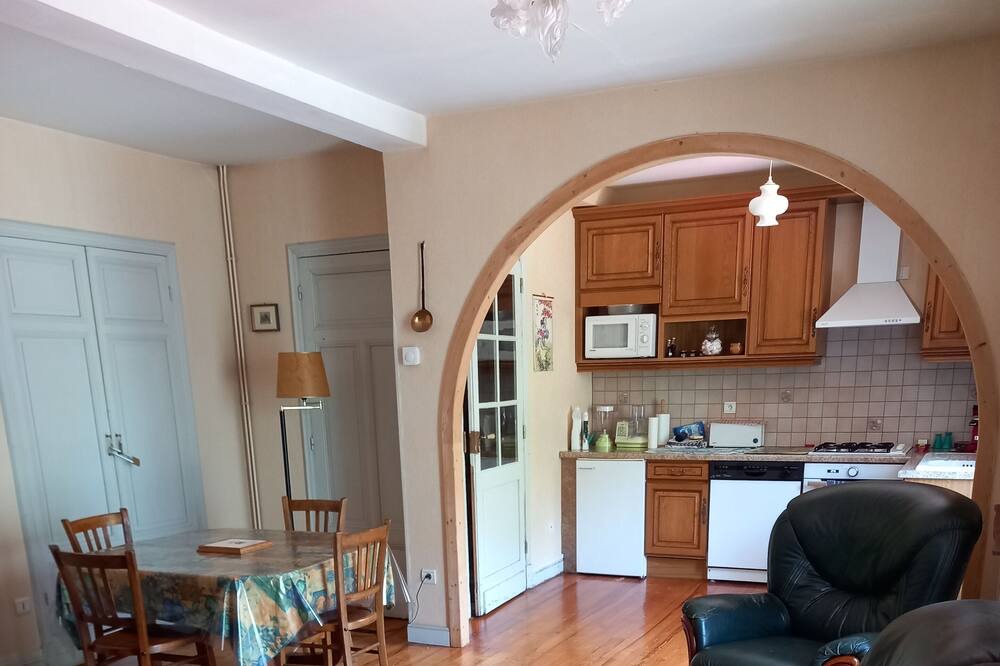 Photo of Livingroom in Savignac-les-Ormeaux