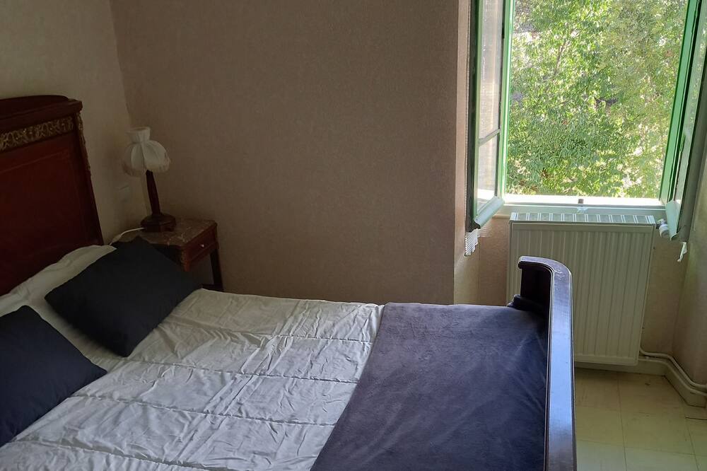 Photo of Bedroom in Savignac-les-Ormeaux