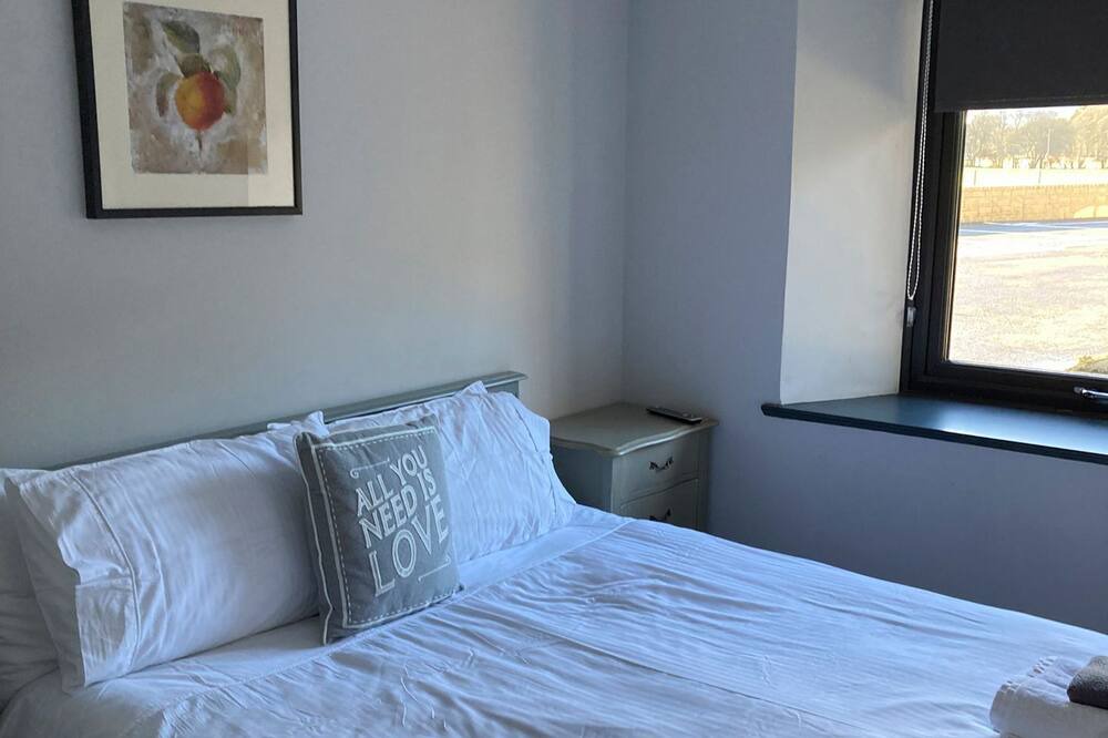 Photo of Bedroom in Comrie