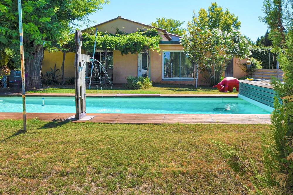 Photo of Outdoor in Jonquieres