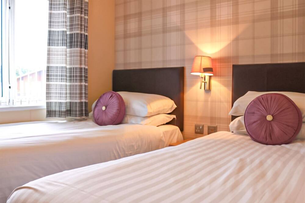 Photo of Others in Sproatley