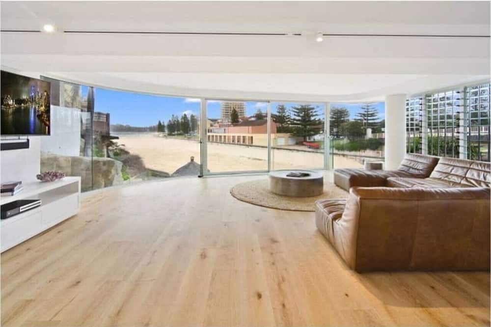 Photo of Others in Queenscliff