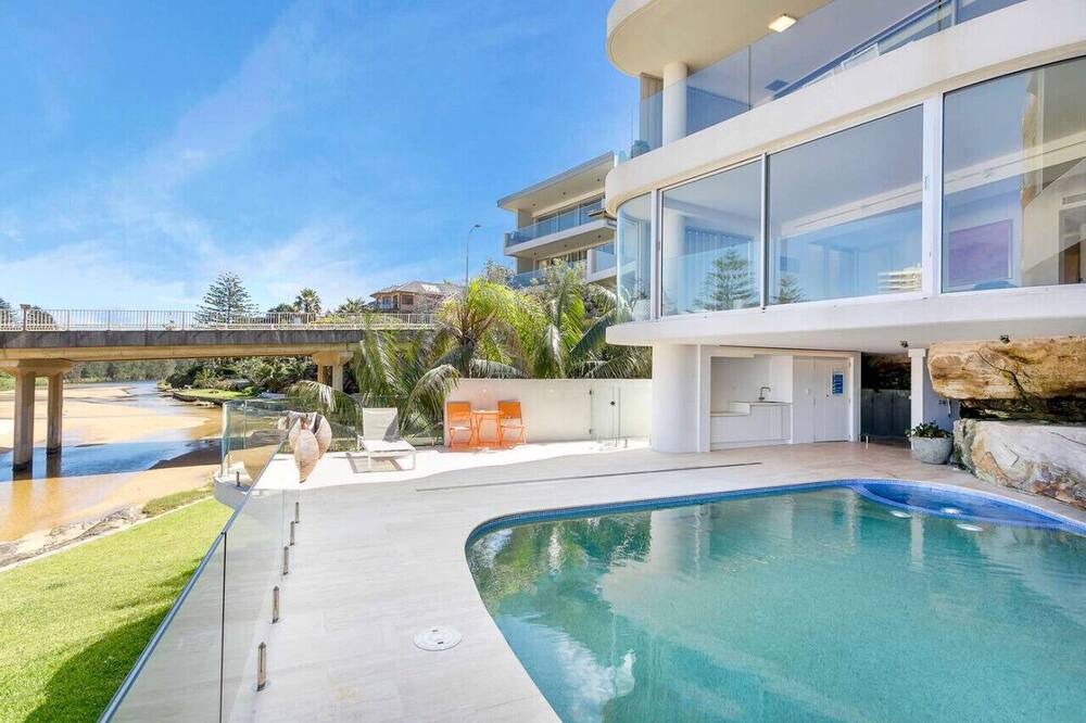 Photo of Others in Queenscliff