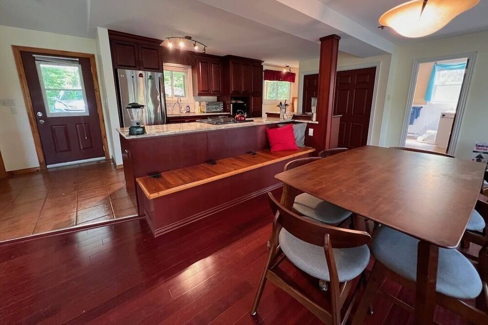 Photo of Kitchen in Marmora and Lake
