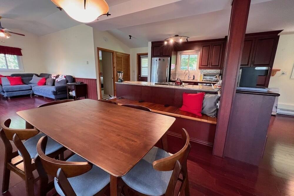 Photo of Kitchen in Marmora and Lake