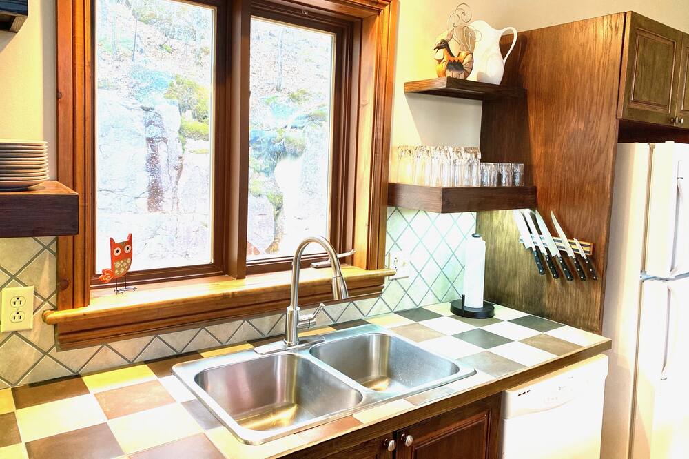 Photo of Kitchen in Saint-Faustin-Lac-Carre