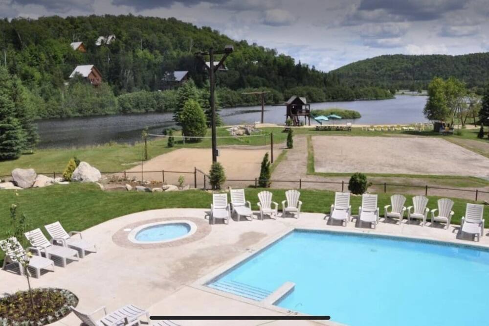 Photo of Outdoor in Saint-Faustin-Lac-Carre
