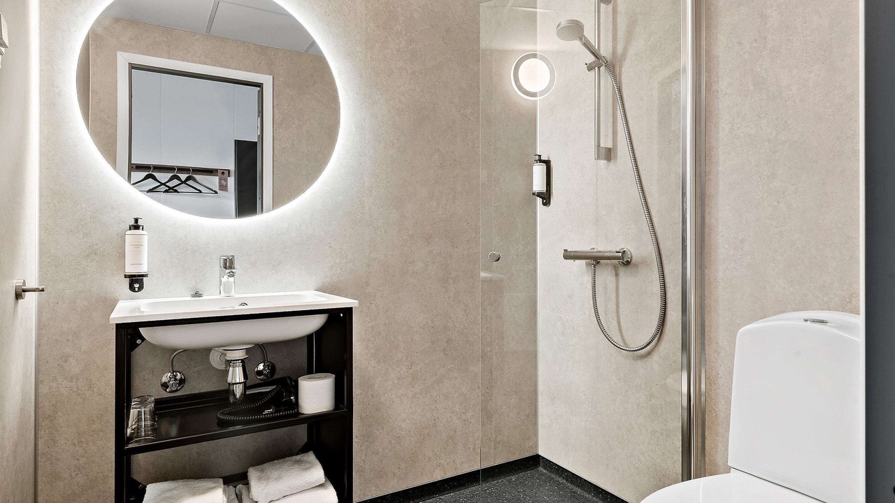 Photo of Bedroom in Lyngs