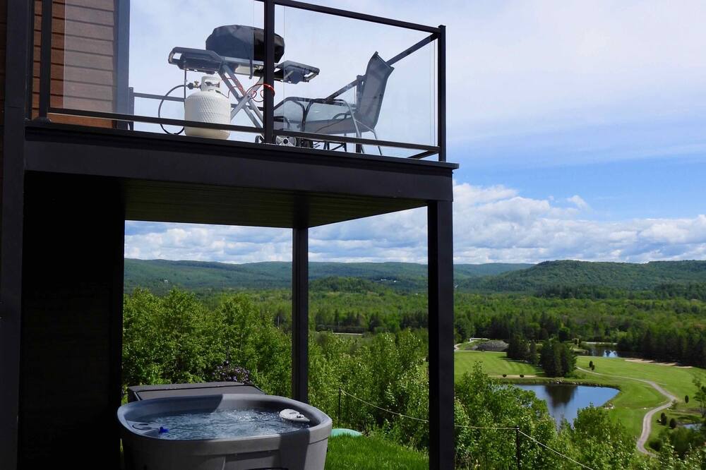 Photo of Outdoor in Sainte-Emelie