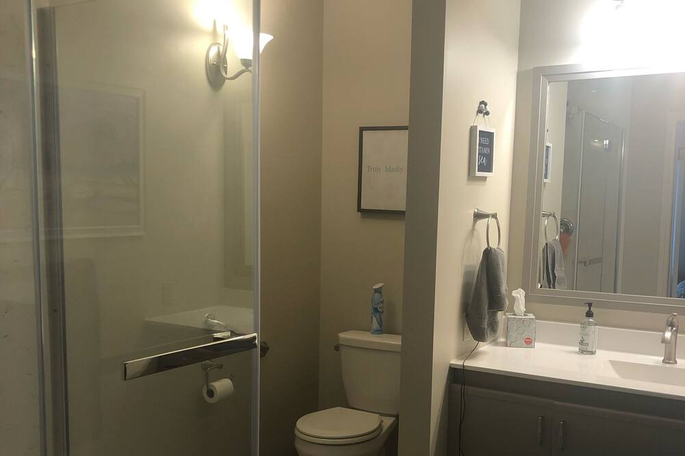 Photo of Bathroom in Huron-Kinloss