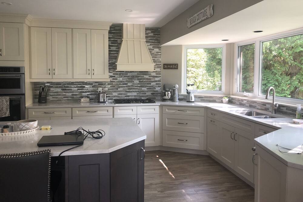Photo of Kitchen in Huron-Kinloss