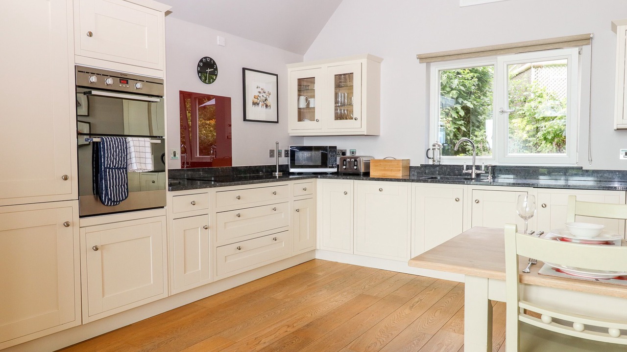 Photo of Others in Eleighwater