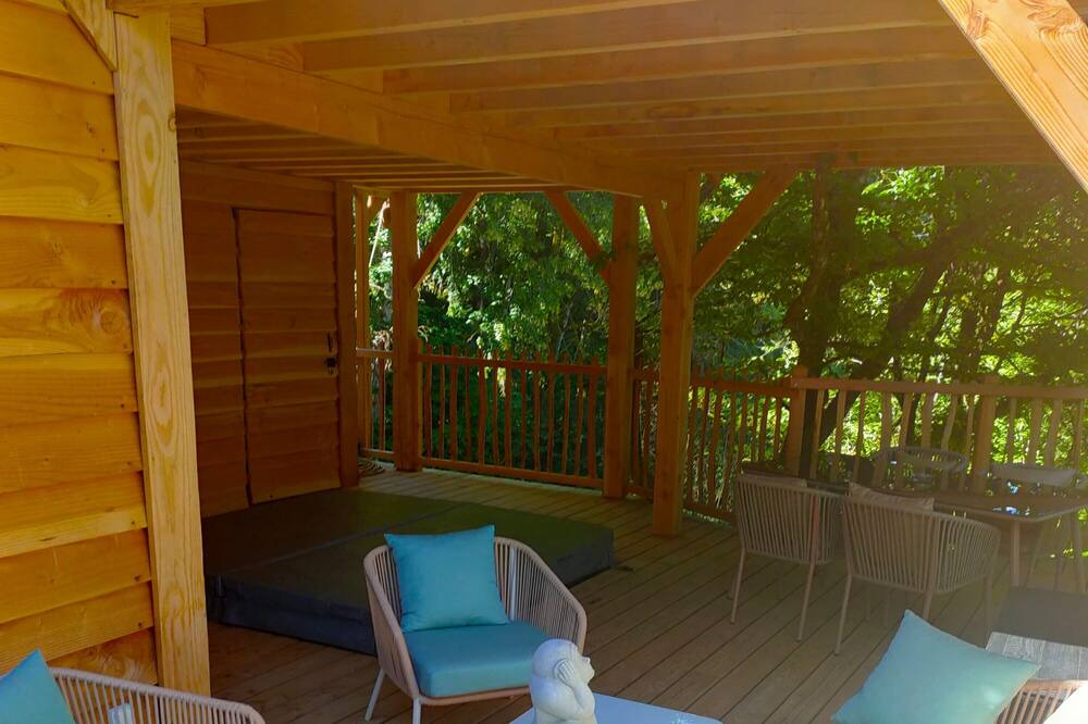 Photo of Patio Balcony in Illoud