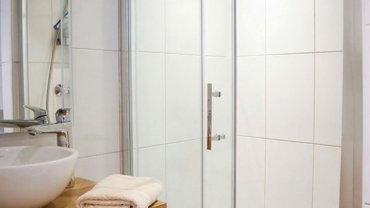 Photo of Bathroom in Bourbourg