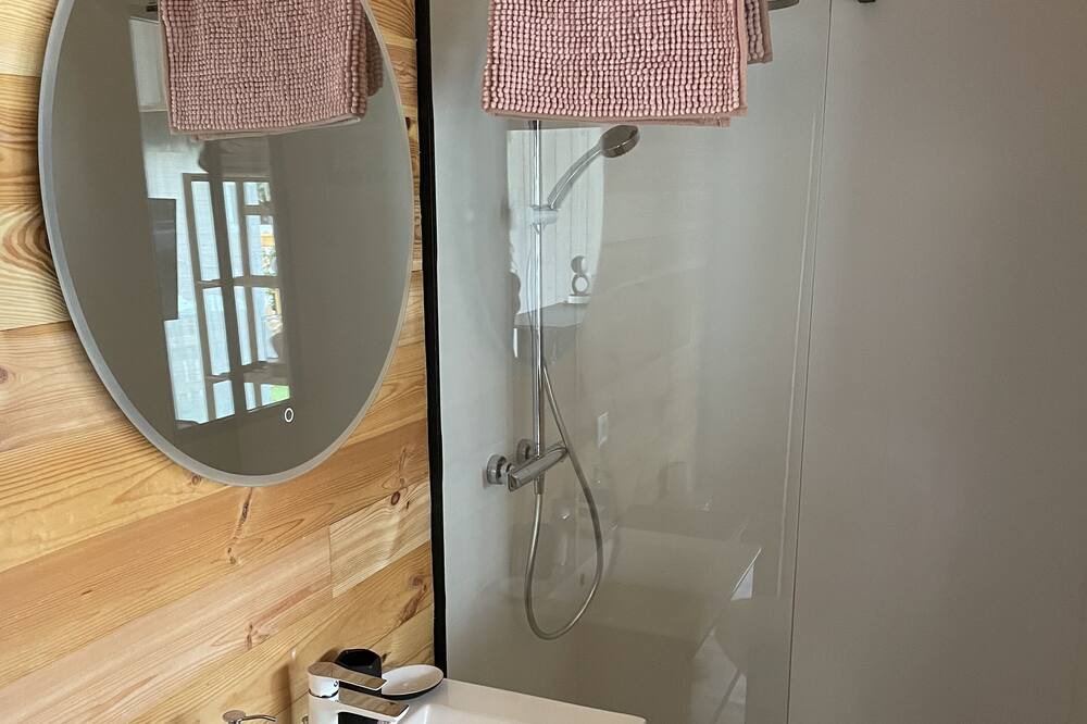 Photo of Bathroom in La Garde