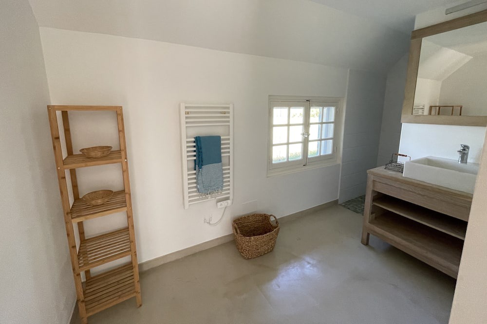 Photo of Bedroom in Saintes-Maries-de-la-Mer