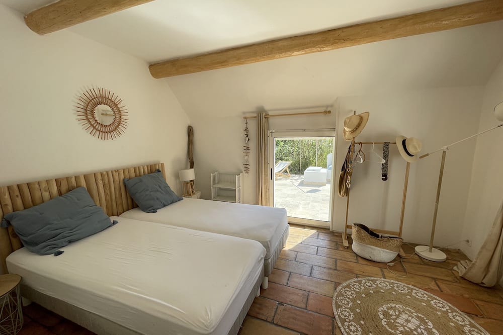 Photo of Bedroom in Saintes-Maries-de-la-Mer