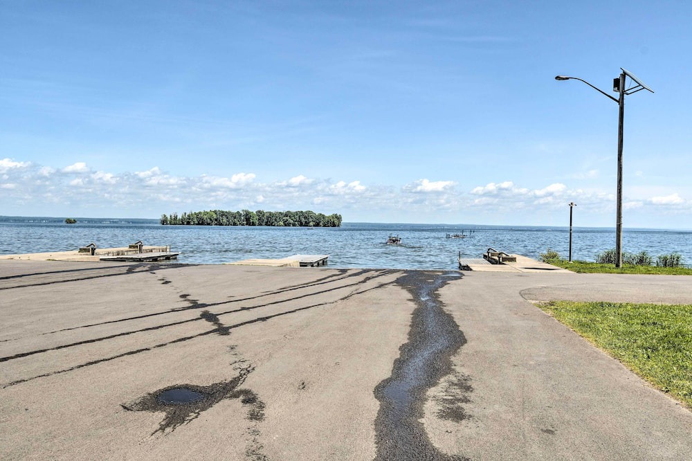 Photo of Others in Bridgeport