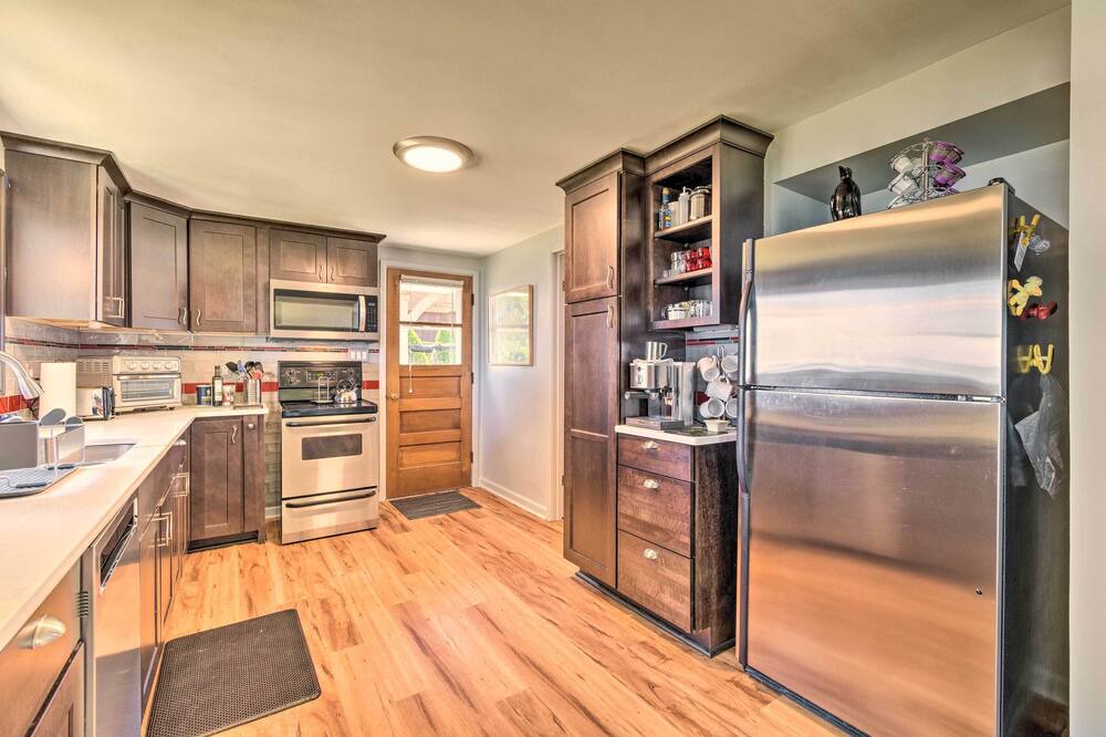 Photo of Others in Bridgeport