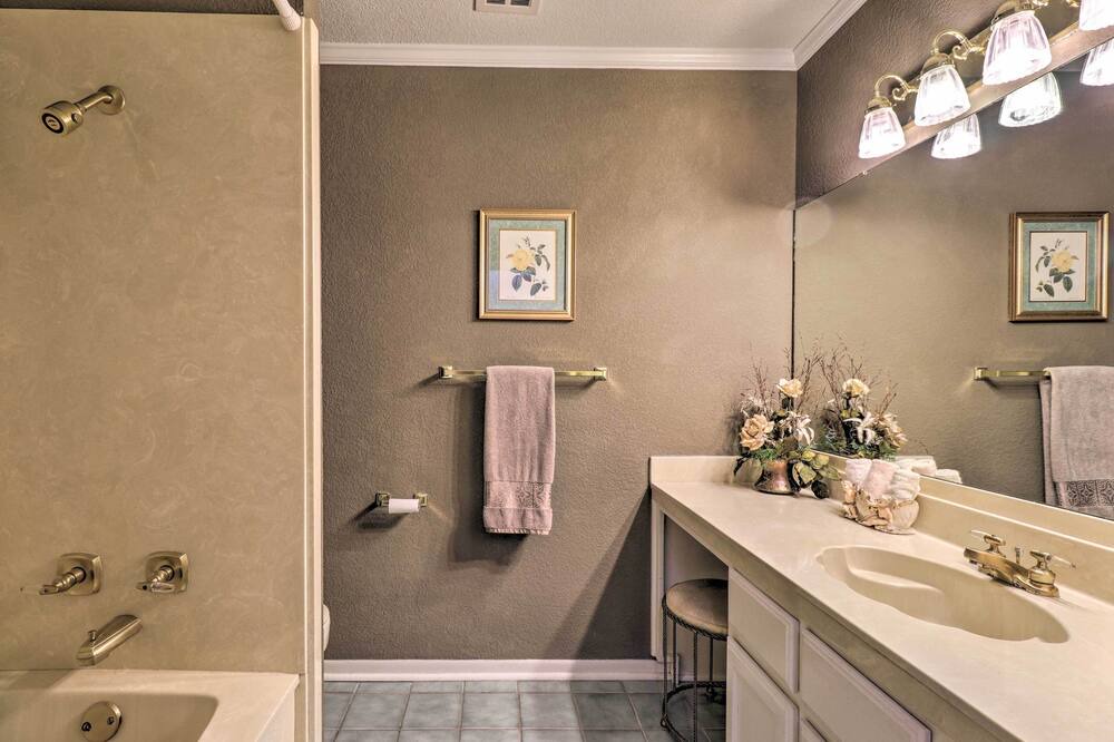 Photo of Bathroom in Bell County