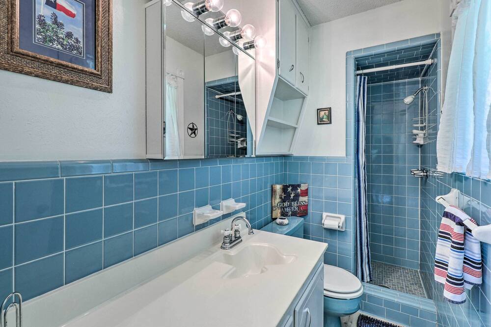 Photo of Bathroom in Bell County