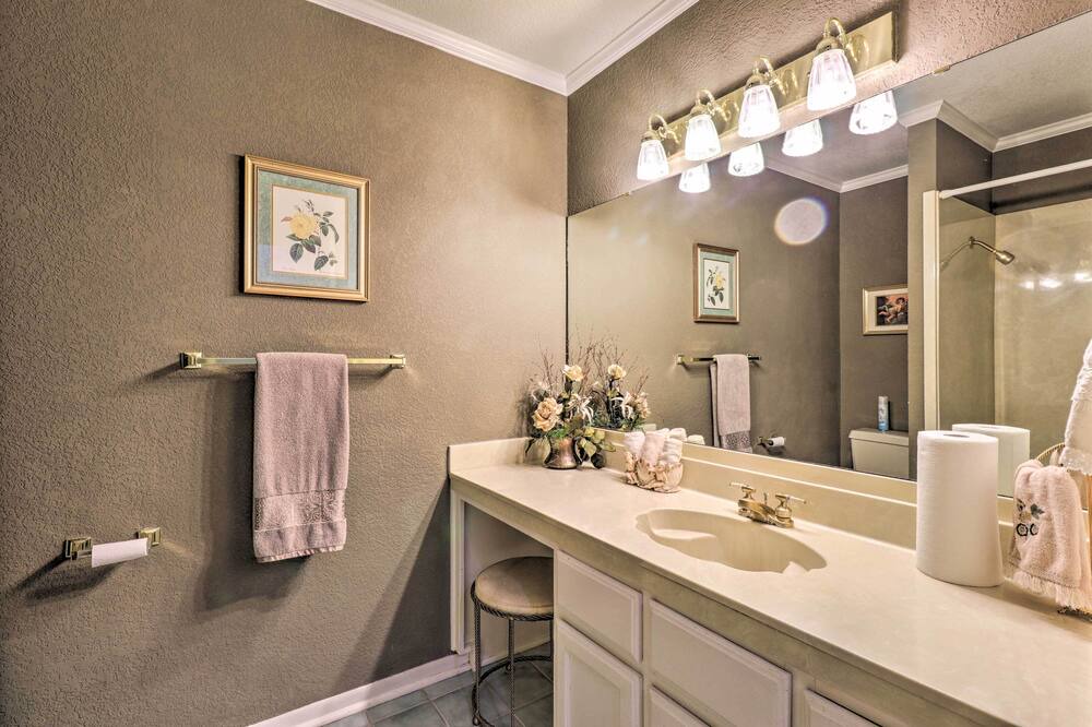 Photo of Bathroom in Bell County