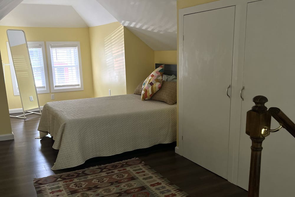 Photo of Bedroom in Ellenville
