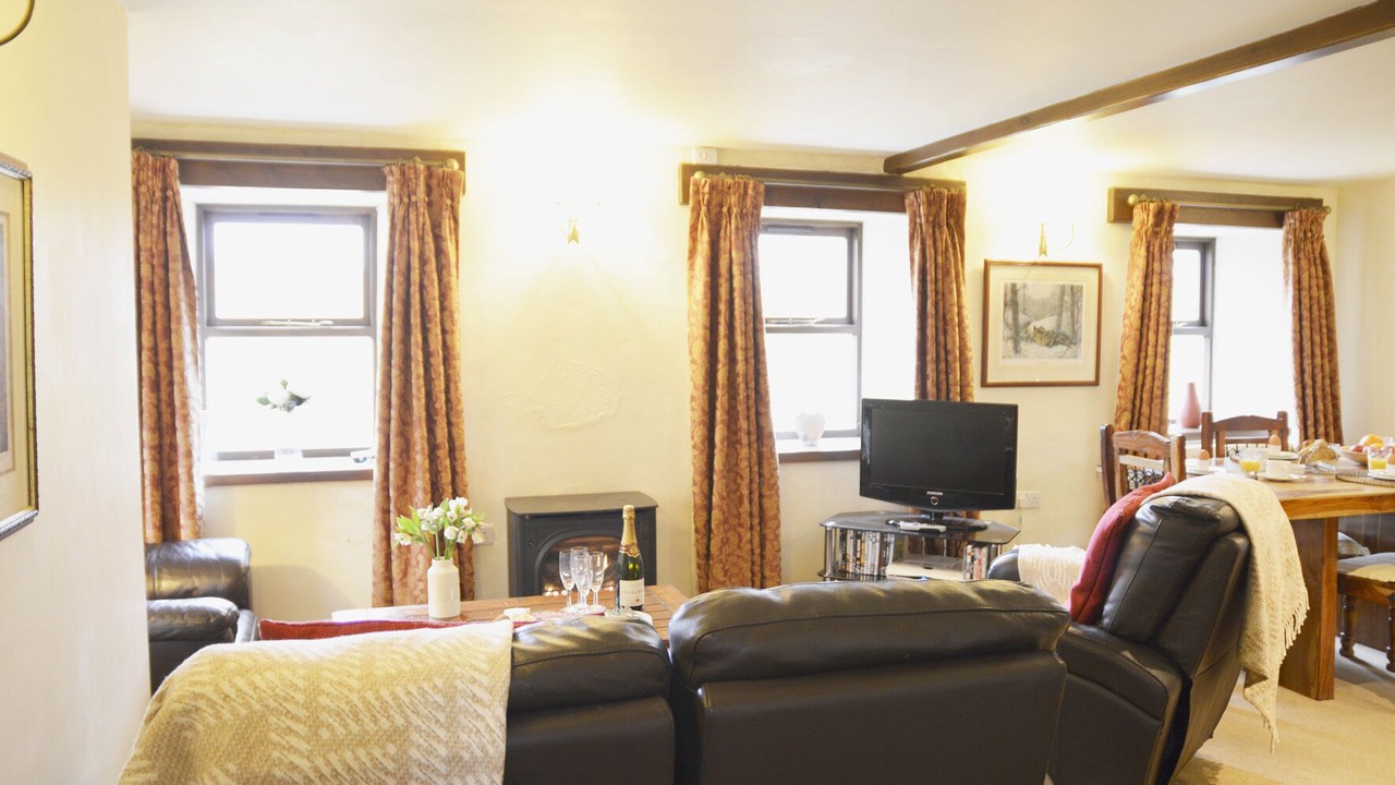 Photo of Others in Alston