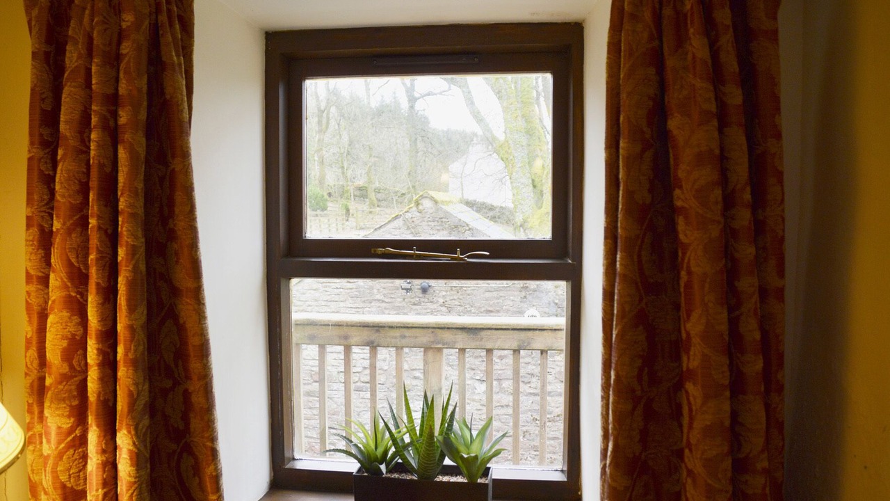 Photo of Others in Alston