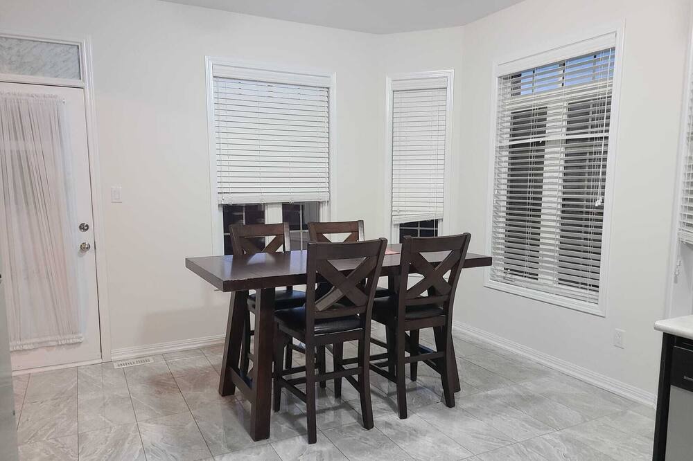 Photo of Kitchen in Ajax