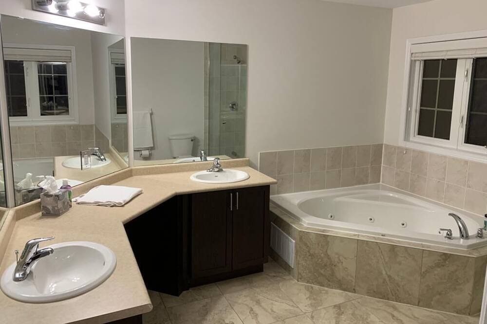 Photo of Bathroom in Ajax