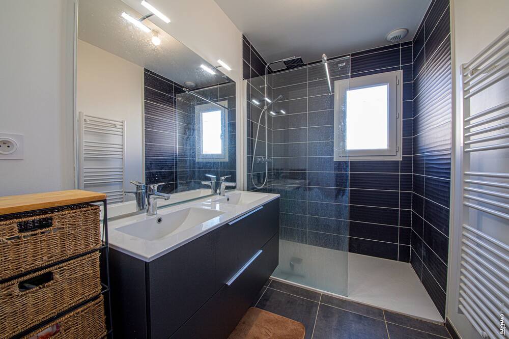 Photo of Bathroom in Brens