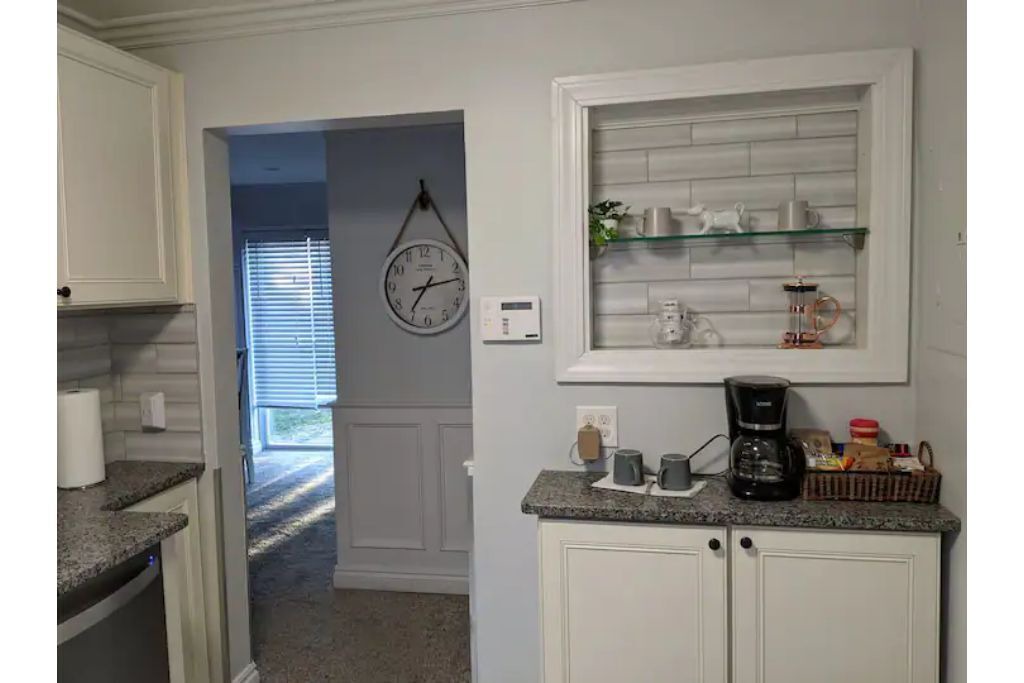 Photo of Kitchen in Keego Harbor