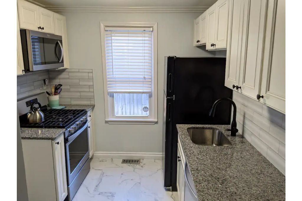 Photo of Kitchen in Keego Harbor