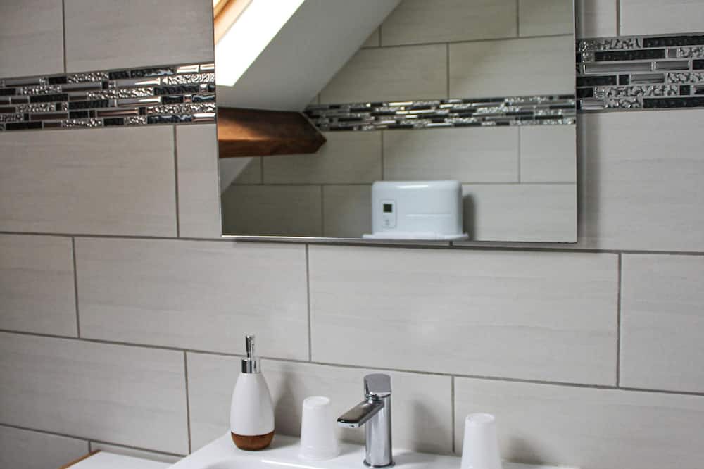 Photo of Bathroom in Rilly-la-Montagne