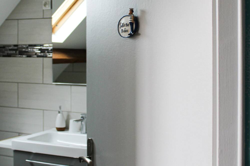 Photo of Bathroom in Rilly-la-Montagne