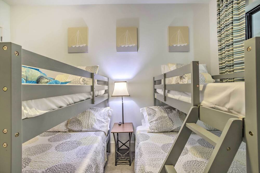 Photo of Bedroom in Montgomery