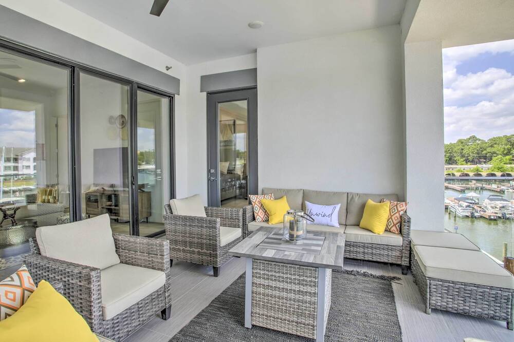 Photo of Patio Balcony in Montgomery