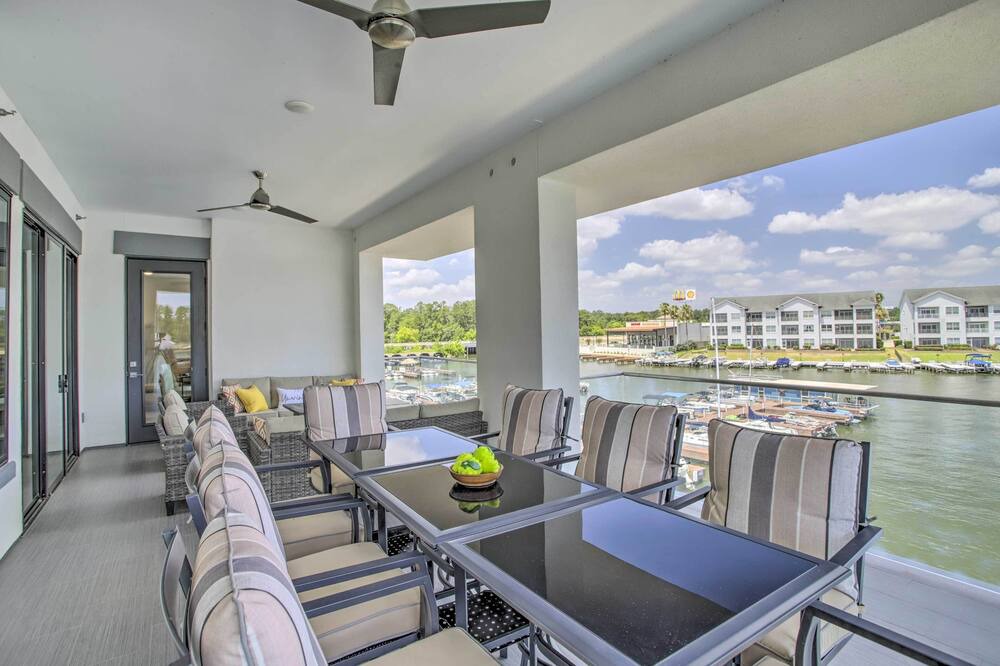 Photo of Patio Balcony in Montgomery