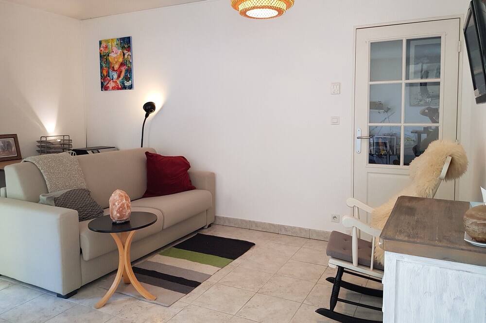 Photo of Livingroom in Reze