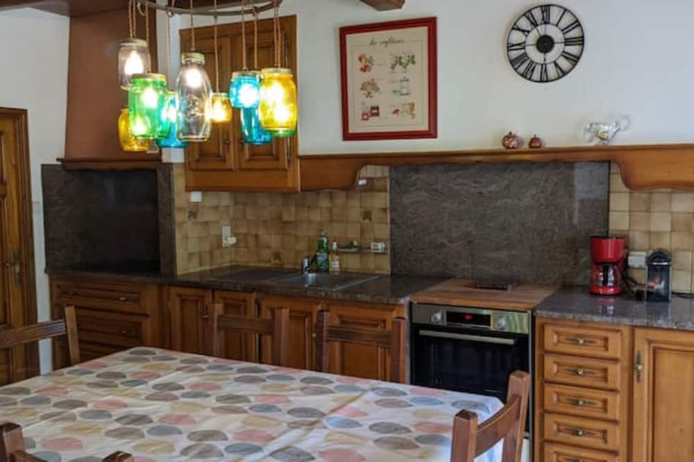 Photo of Kitchen in Cambounes