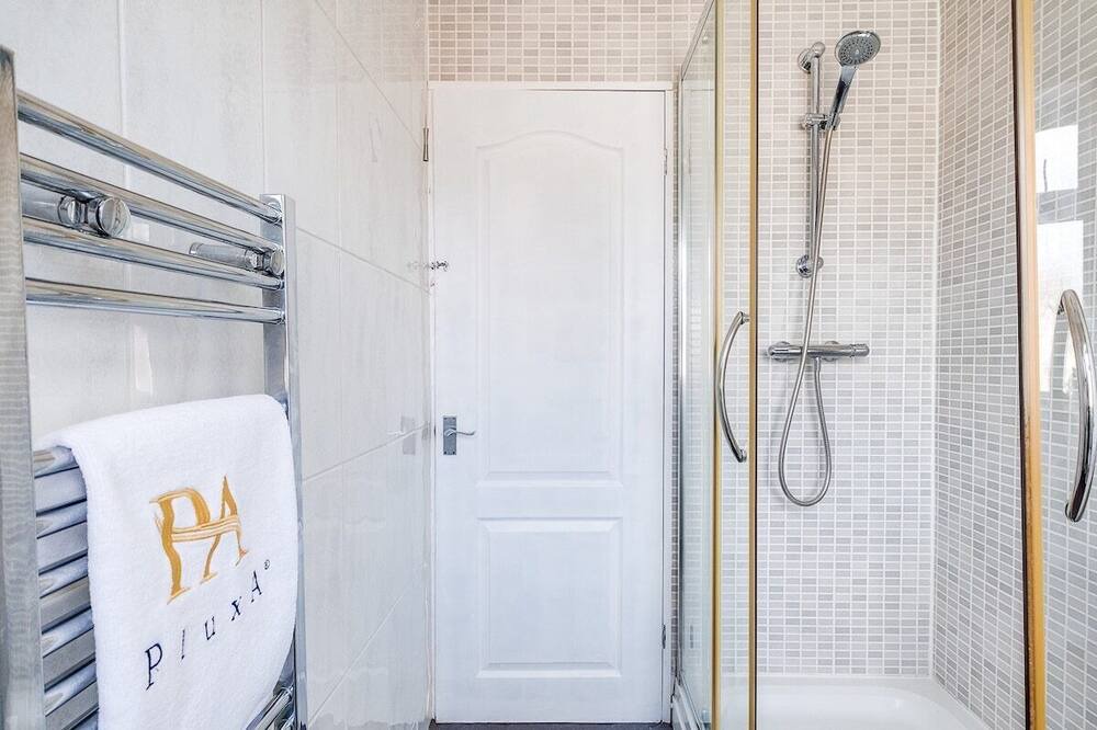 Photo of Bathroom in Olton