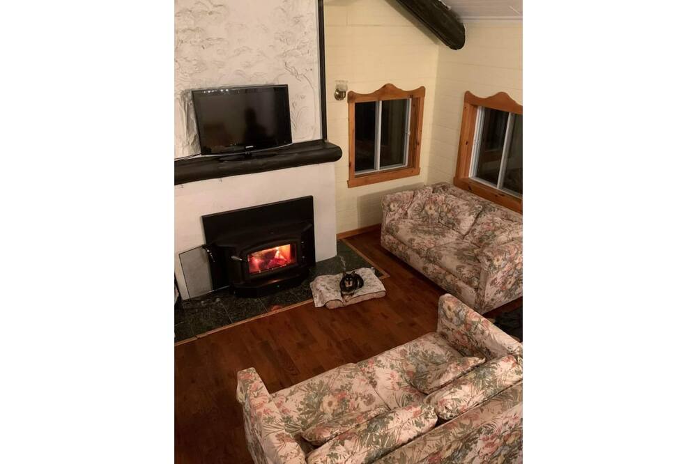 Photo of Bedroom in St-Adolphe-d'Howard