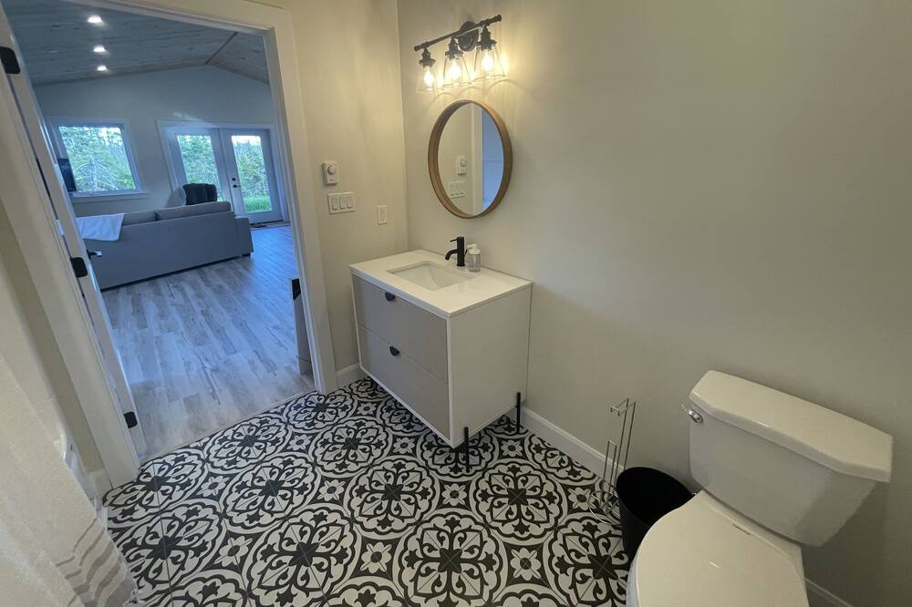Photo of Bathroom in East Petpeswick