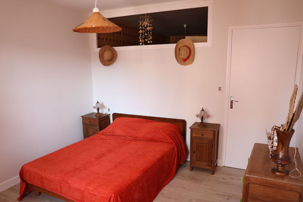 Photo of Bedroom in Livinhac-le-Haut