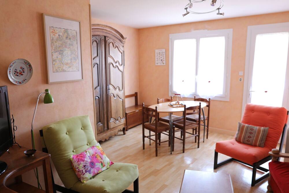 Photo of Livingroom in Livinhac-le-Haut