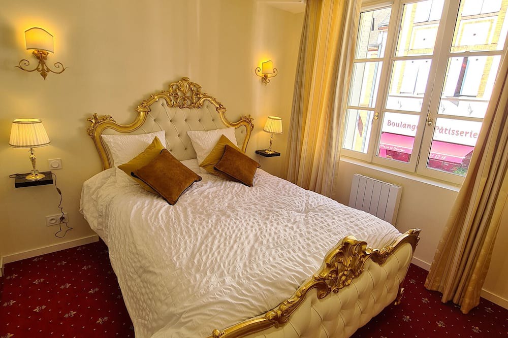 Photo of Bedroom in Sully-sur-Loire