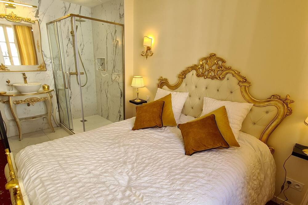 Photo of Bedroom in Sully-sur-Loire