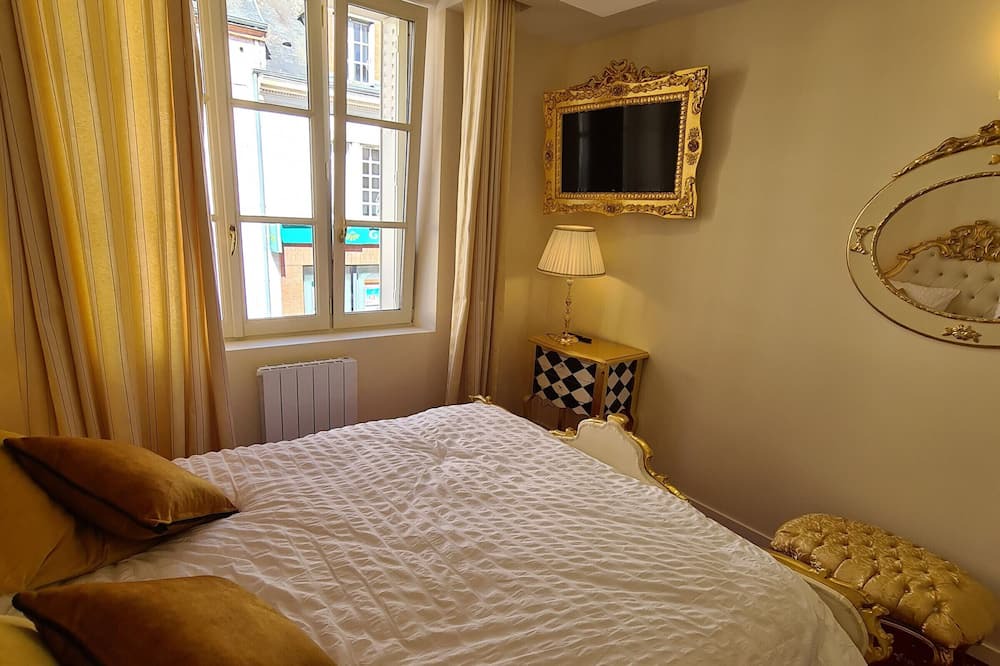 Photo of Bedroom in Sully-sur-Loire