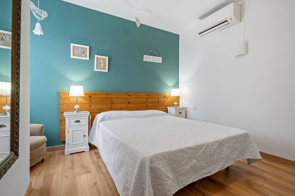 Photo of Bedroom in Comarruga